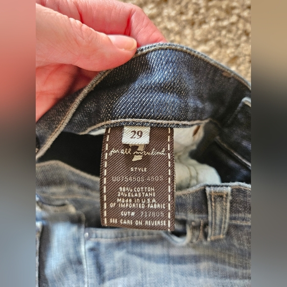 7 For All Of Mankind Classic Low-Rise Bootcut 5 Pocket Jeans, Size 29 - Picture 9 of 10